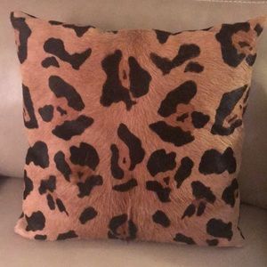 Accent pillows